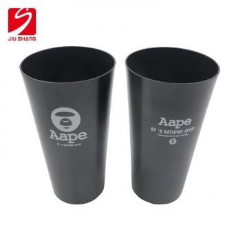 tasse en aluminium