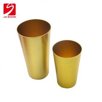 tasse en aluminium