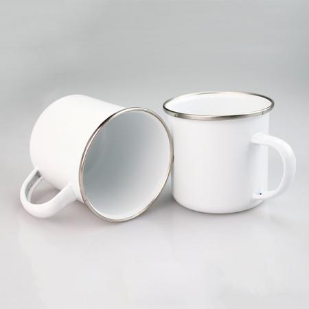 tasse émaillée en acier inoxydable comme souvenir pour l'invité 